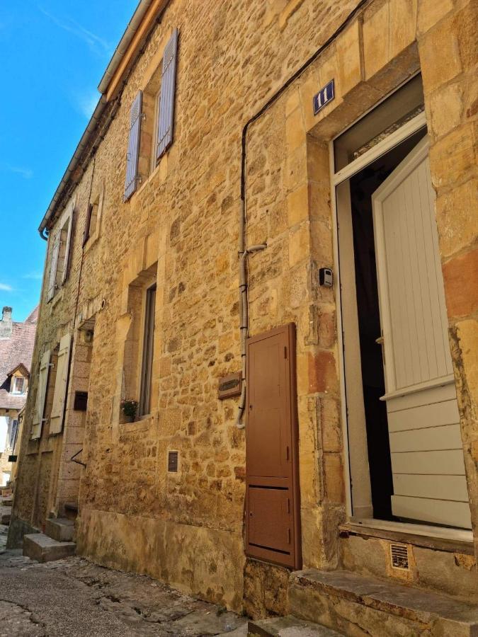 La Maison De Lily Au Coeur De La Cite Medievale Sarlat-la-Caneda Exterior photo
